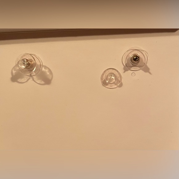 Eye Candy Los Angeles Luxe Collection Rhinestone Earrings 14K Gold Plated Alloy - Picture 4 of 4